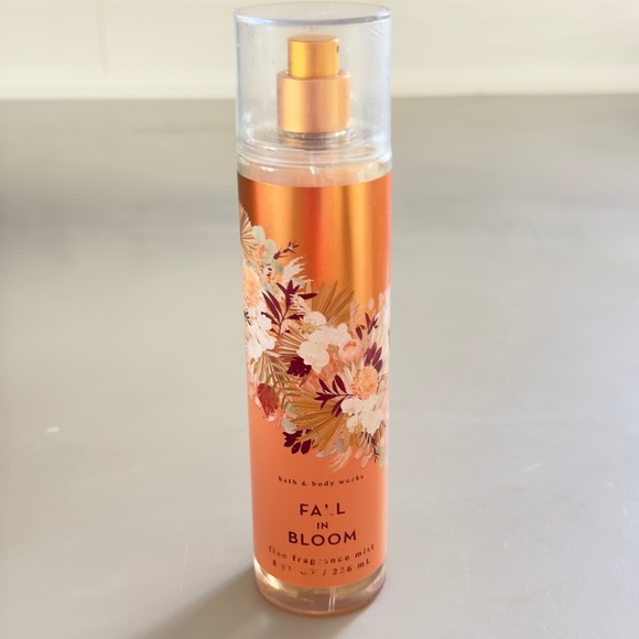 Bath & Body Works Other - NEW Bath and Body Works Fall In Bloom 8oz Fine Fragrance Mist